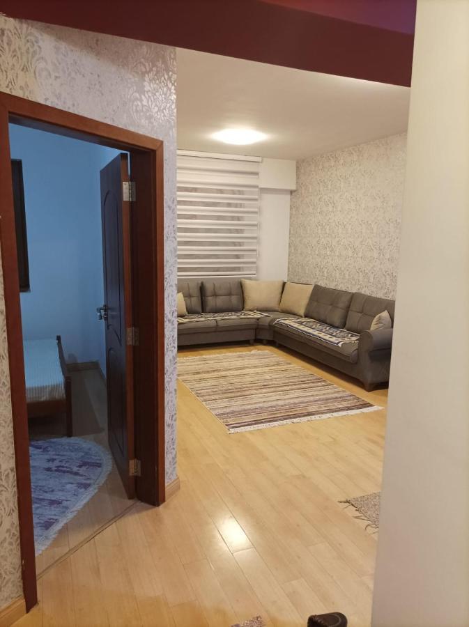 Two Rooms And Kitchen, Bathroom With Balcony Apartment Escópia Exterior foto