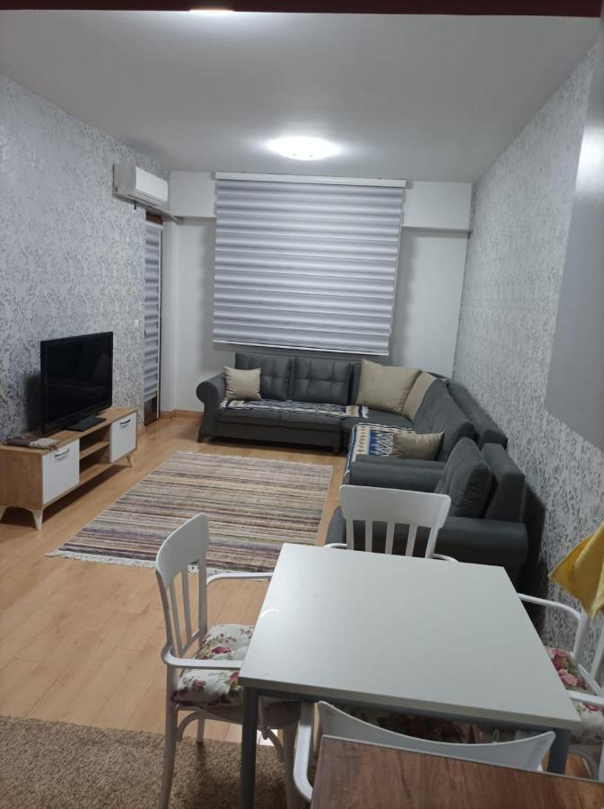 Two Rooms And Kitchen, Bathroom With Balcony Apartment Escópia Exterior foto