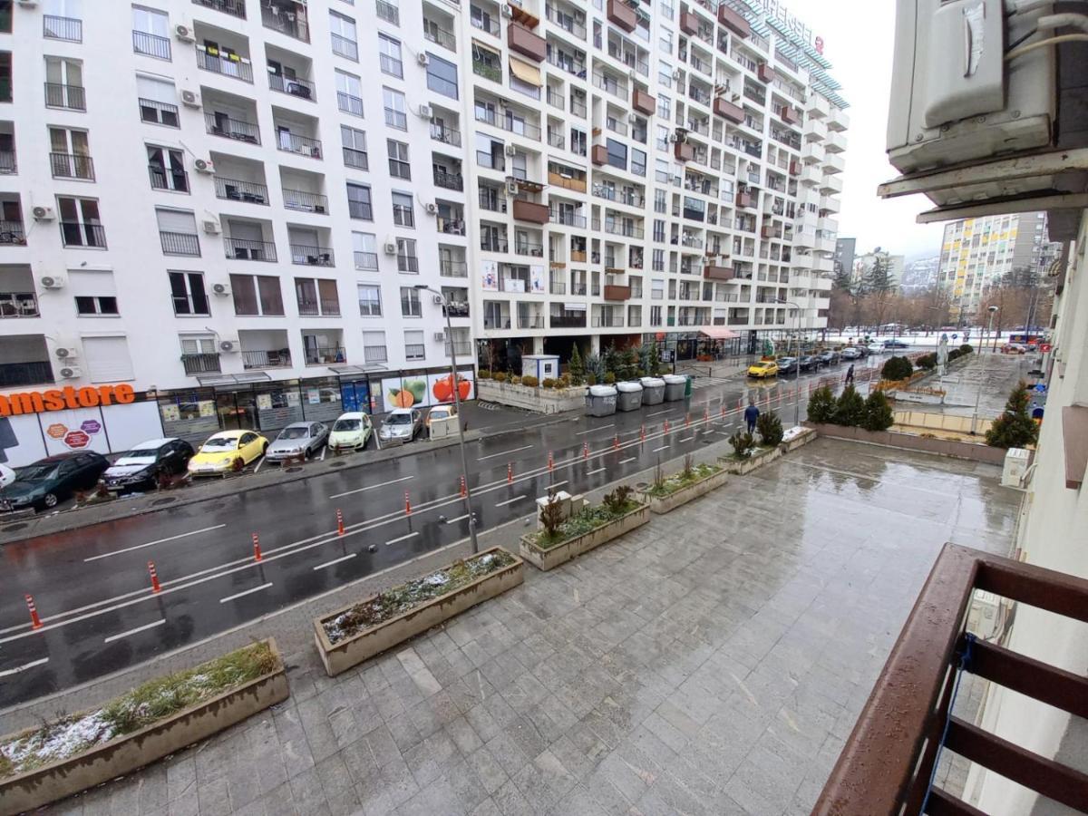 Two Rooms And Kitchen, Bathroom With Balcony Apartment Escópia Exterior foto