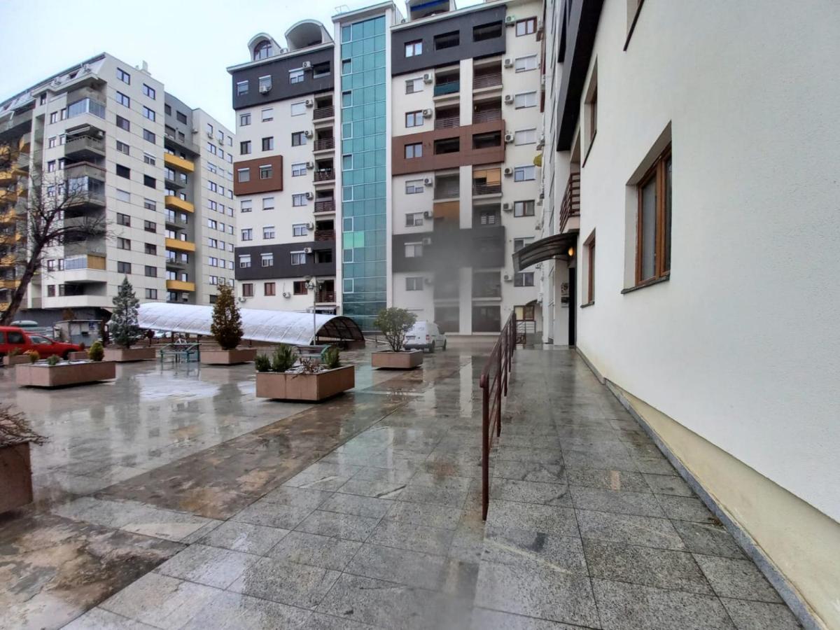 Two Rooms And Kitchen, Bathroom With Balcony Apartment Escópia Exterior foto